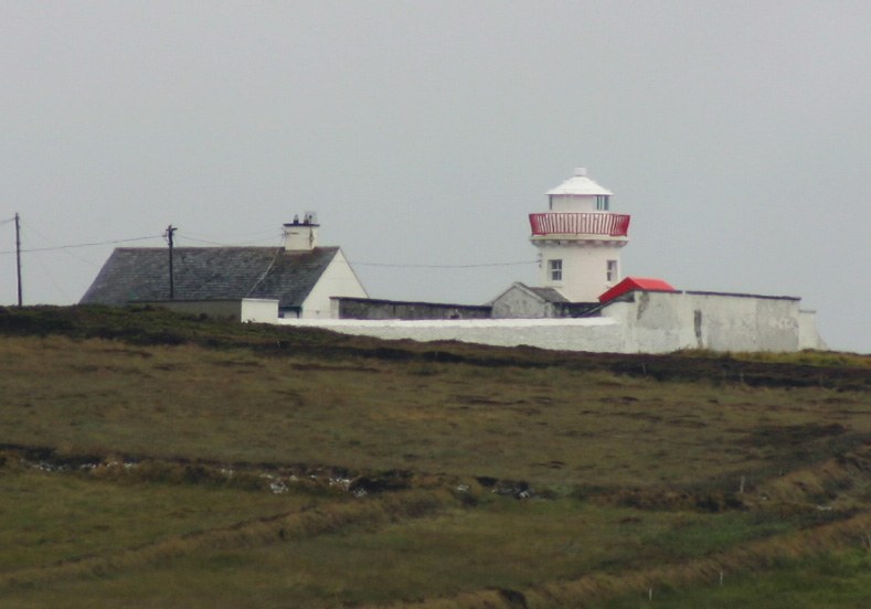 West Coast / Kilcredaun Head Lighthouse
Author of the photo: [url=https://www.flickr.com/photos/31291809@N05/]Will[/url]

Keywords: Ireland;Clare;Shannon Estuary