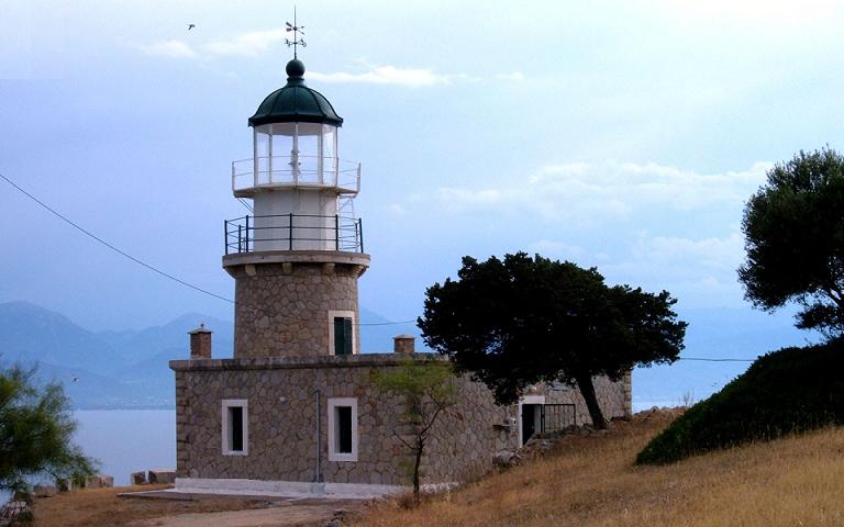Psaromyta lighthouse
Source of the photo: [url=http://www.faroi.com/]Lighthouses of Greece[/url]
Keywords: Gulf of Corinth;Greece