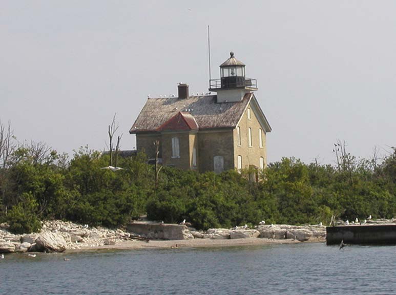 Wisconsin / Pilot Island  lighthouse
Porte des Morts Island
Author of the photo: [url=https://www.flickr.com/photos/21475135@N05/]Karl Agre[/url]
Keywords: Wisconsin;United States;Lake Michigan