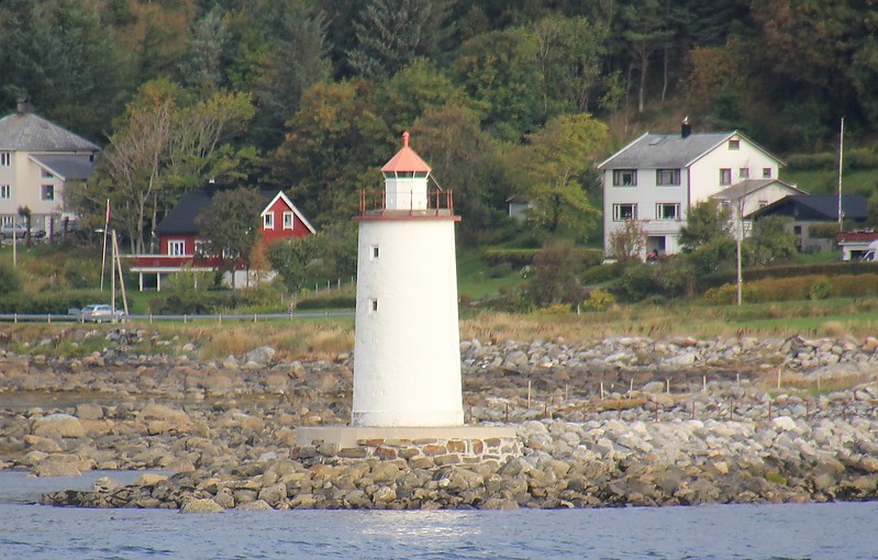 Hogsteinen lighthouse
Keywords: Alesund;Norway;Norwegian sea