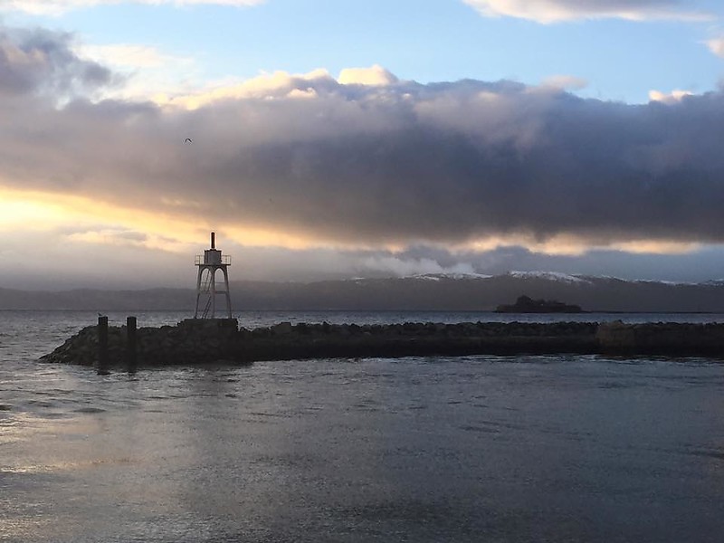 Trondheim / West Entrance Detached Breakwater Head light
(c) Alexey Skhodnensky
Keywords: Trondheim;Trondheimsfjord;Norway