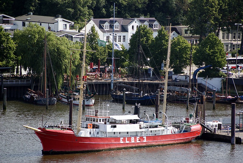 Lightship Elbe 3
Permission granted by [url=http://forum.shipspotting.com/index.php?action=profile;u=9529]Wim van der Moolen[/url]
[url=http://www.shipspotting.com/gallery/photo.php?lid=1348866]Original photo[/url]
Hamburg, Germany on 10th June 2011.
The steelmounted Lightvessel "ELBE 3" was constructed as "WESER (I)" to substitute the 1874 builded "WESER" on it's station in the estuary of the river WESER. It was build in the year 1888 and positioned in june 1889 onto the station to supersede in a sequence of a half year rythem the older one. The usuality against other lightvessels the ships in the river WESER were not dubbed with names of important persons like mayors, they only got the station-name on both sides of the ship. Now she is the oldesd operability Lightvessel of the world and calls ports at the Baltic- and German- Seashores for presentation by invitations.
Lightvessel: ELBE 3
Lenght o. all : 45,1 m
Breath, moulded : 7,1 m
Depth, moulded : 3,95 m
Deadweight 600 tons
Measurement : 256 BRT
Keywords: Germany;Hamburg;North sea;Lightship