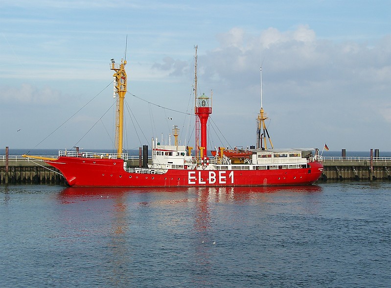 Lightship Elbe 1
Permission granted by [url=http://forum.shipspotting.com/index.php?action=profile;u=116023]KPRonald[/url]
Keywords: Germany;Lightship
