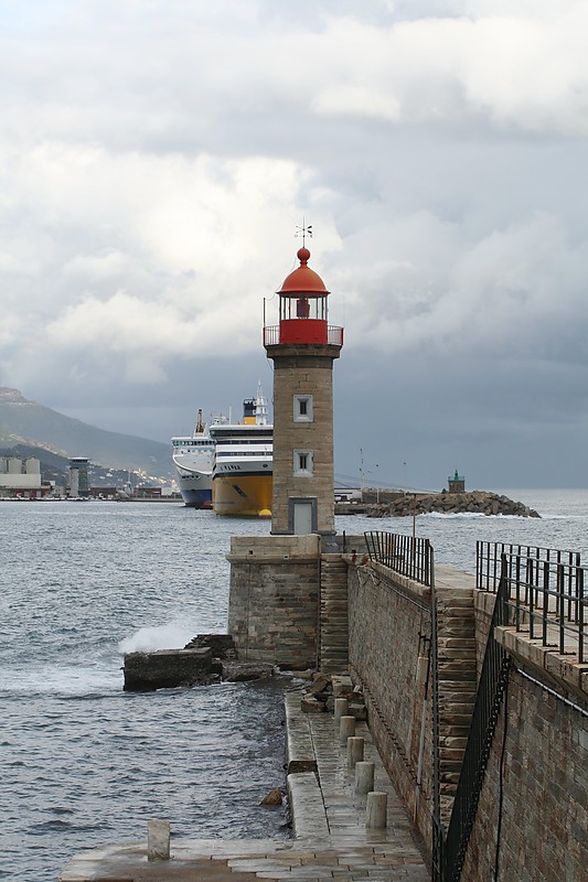 Corsica / Bastia / Vieux Port / Jetée du Dragon Lighthouse
Keywords: Corsica;France;Mediterranean sea;Bastia