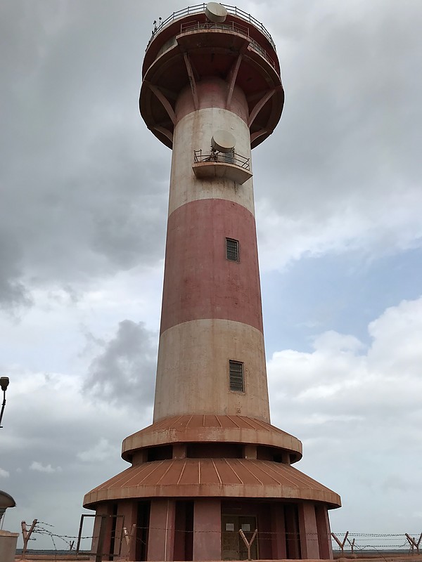 Gulf of Kutch / Rozi Port Radar Tower
AKA Bedi Bandar, Bedi Bundar, Bedi
Keywords: India;Gulf of Kutch;Jamnagar;Vessel Traffic Service
