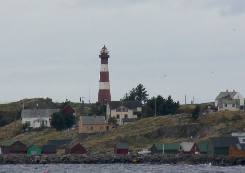 Fedje Pilot Station / Hellisöy Lighthouse
Keywords: Fedje;Norway;North Sea