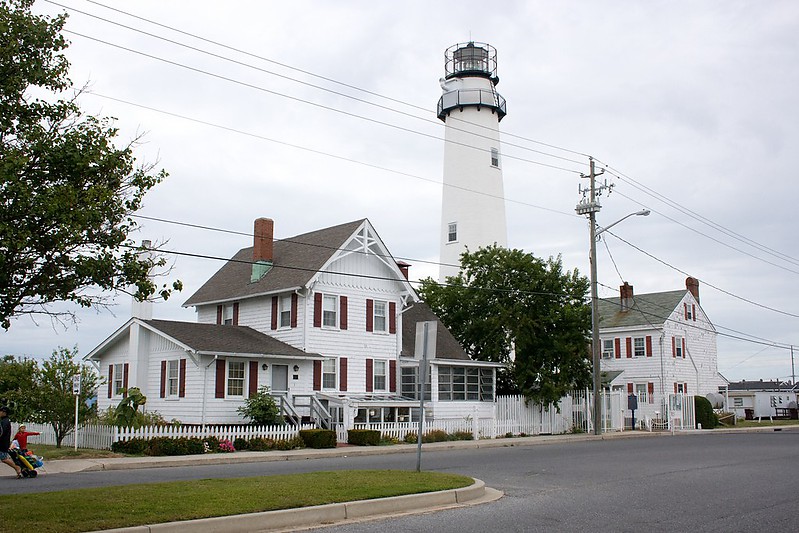 Delaware / Fenwick Island Lighthouse
Photo source:[url=http://lighthousesrus.org/index.htm]www.lighthousesRus.org[/url]
Keywords: Delaware;United States;Atlantic ocean