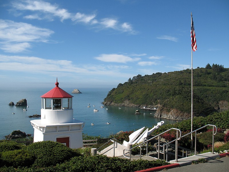 California / Trinidad Memorial lighthouse
Replica of Trinidad Head Light. The lighthouse was built as a memorial to sailors lost at sea. 
Author of the photo: [url=http://www.flickr.com/photos/21953562@N07/]C. Hanchey[/url]
Keywords: United States;Pacific ocean;California