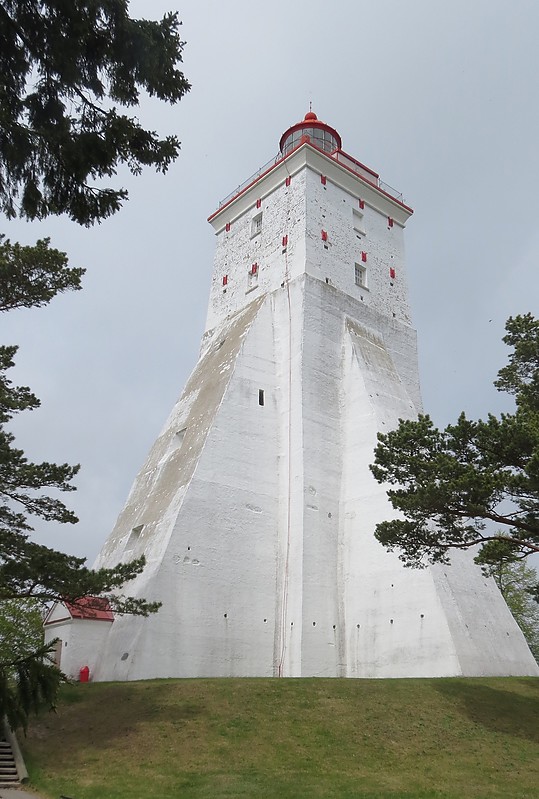 Hiiumaa / Kõpu lighthouse
Author of the photo: [url=https://www.flickr.com/photos/21475135@N05/]Karl Agre[/url]
Keywords: Estonia;Hiiumaa;Baltic sea