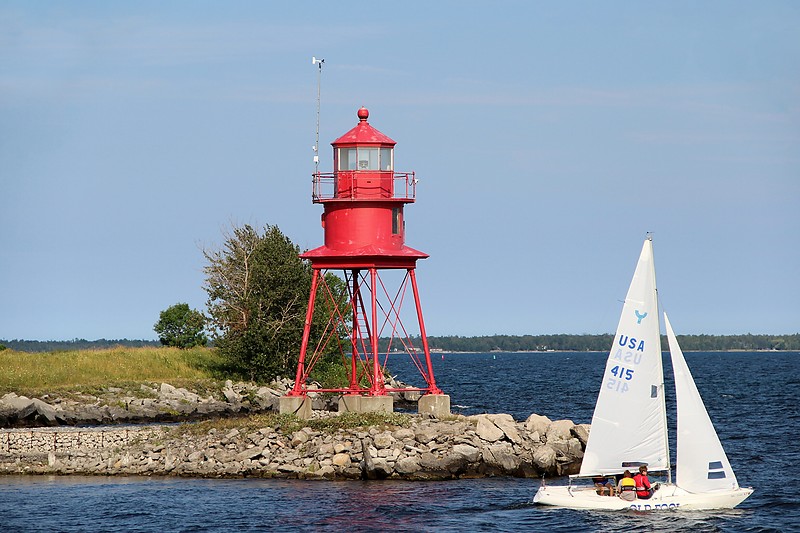 Michigan / Alpena Harbor lighthouse
Author of the photo: [url=http://www.flickr.com/photos/21953562@N07/]C. Hanchey[/url]
Keywords: Michigan;Lake Huron;United States;Alpena