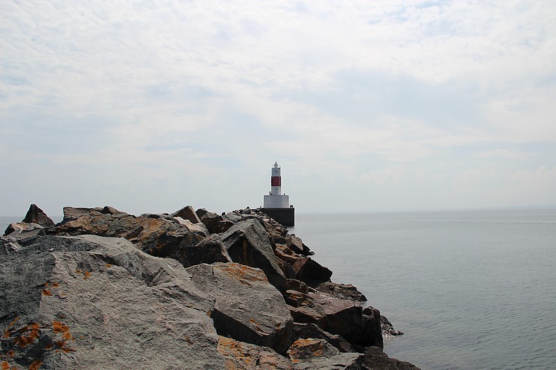 Michigan / Presque Isle Harbor Breakwater light
Author of the photo: [url=http://www.flickr.com/photos/21953562@N07/]C. Hanchey[/url]
Keywords: Michigan;United States;Marquette;Lake Superior