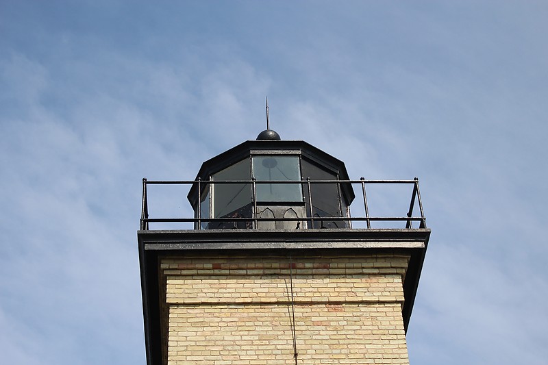 Michigan / Ontonagon lighthouse - lantern
Author of the photo: [url=http://www.flickr.com/photos/21953562@N07/]C. Hanchey[/url]
Keywords: Michigan;Lake Superior;United States;Lantern