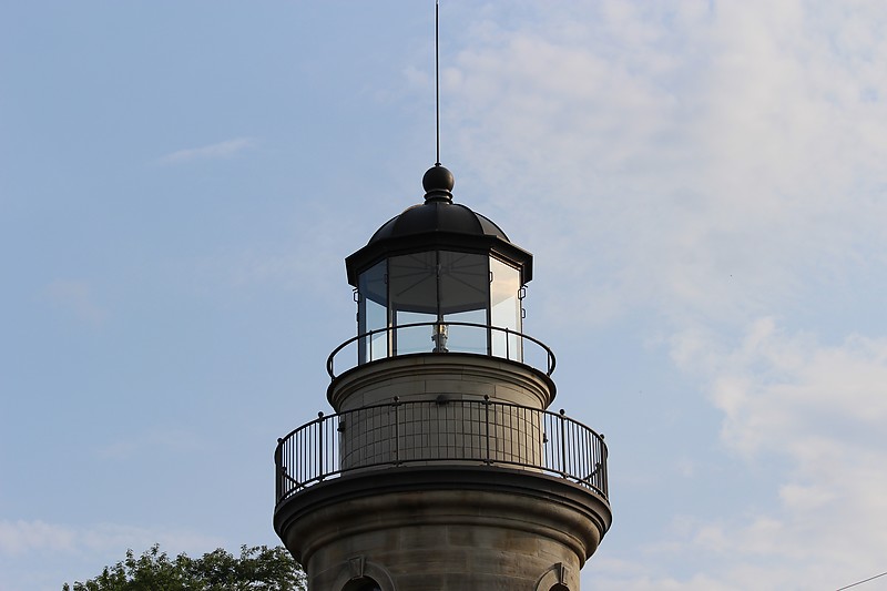 Pennsylvania / Erie Land lighthouse - lantern
Author of the photo: [url=http://www.flickr.com/photos/21953562@N07/]C. Hanchey[/url]
Keywords: Pennsylvania;Lake Erie;Erie;United States;Lantern