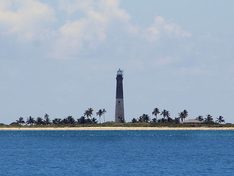 Florida / Dry Tortugas / Loggerhead Key lighthouse
Author of the photo: [url=https://www.flickr.com/photos/31291809@N05/]Will[/url]
Keywords: Florida;Gulf of Mexico;Dry Tortugas;United States