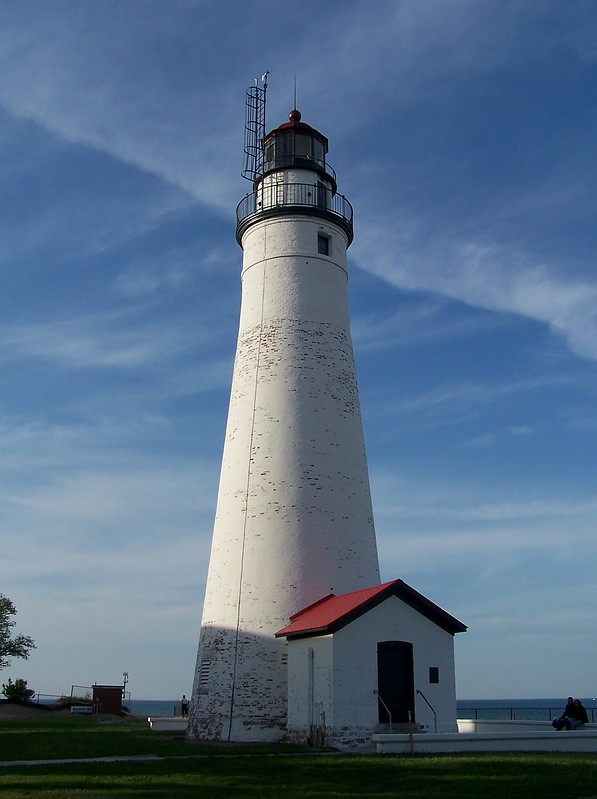 Michigan / Port Huron / Fort Gratiot lighthouse
Author of the photo: [url=https://www.flickr.com/photos/bobindrums/]Robert English[/url]
Keywords: Michigan;Lake Huron;United States;Port Huron