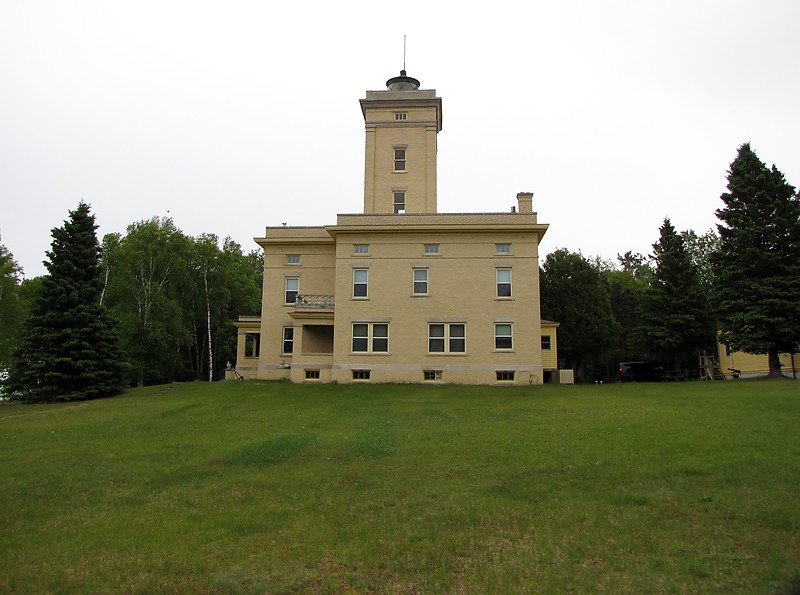 Michigan / Sand Hills lighthouse
Author of the photo: [url=https://www.flickr.com/photos/bobindrums/]Robert English[/url]
Keywords: Michigan;Lake Superior;United States