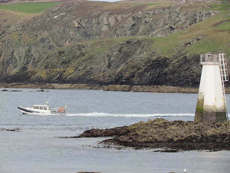 Isle of Man / Thousla Rock light
Keywords: Isle of man;Irish sea;Offshore