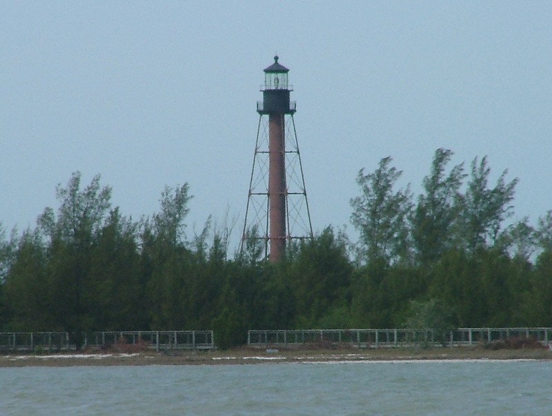 Florida / Tarpon Springs / Anclote Key lighthouse
Author of the photo: [url=https://www.flickr.com/photos/larrymyhre/]Larry Myhre[/url]
Keywords: Florida;Tarpon Springs;Gulf of Mexico;United States