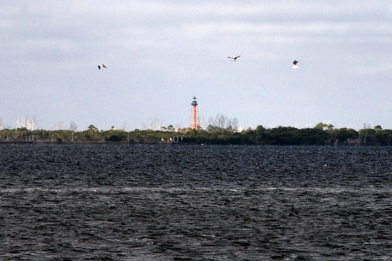 Florida / Tarpon Springs / Anclote Key lighthouse
Author of the photo: [url=https://www.flickr.com/photos/lighthouser/sets]Rick[/url]
Keywords: Florida;Tarpon Springs;Gulf of Mexico;United States