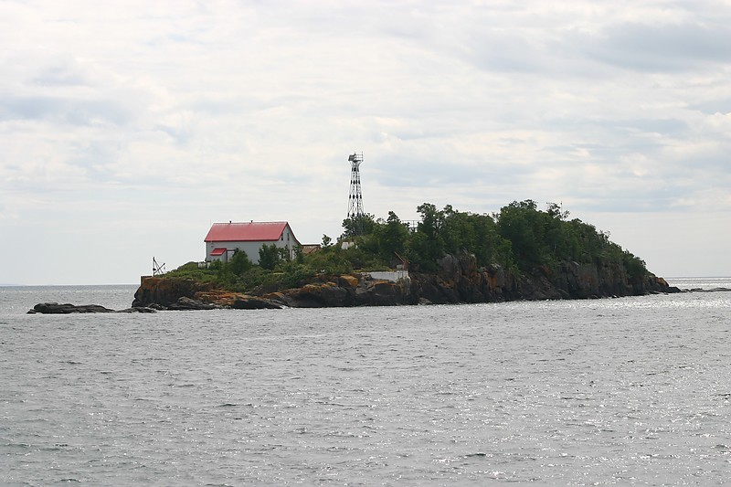 Angus Island light
Photo source:[url=http://lighthousesrus.org/index.htm]www.lighthousesRus.org[/url]
Non-commercial usage with attribution allowed
Keywords: Lake Superior;Ontario;Canada