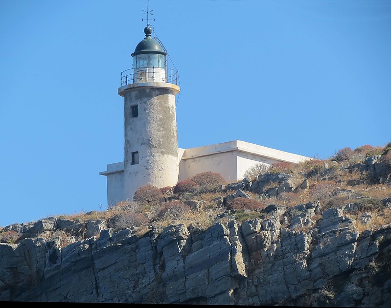 Aspropunta lighthouse
Author of the photo: [url=https://www.flickr.com/photos/21475135@N05/]Karl Agre[/url]
Keywords: Folegandros;Greece;Aegean sea