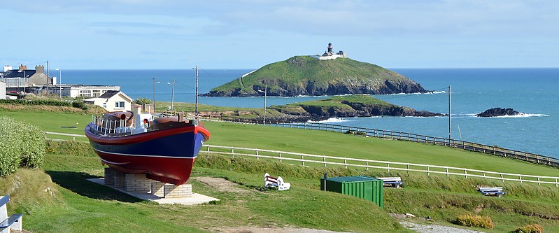 Ballycotton Lighthouse 
Author of the photo: [url=https://www.flickr.com/photos/42283697@N08/]Tom Kennedy[/url]

Keywords: Ireland;Cork;Celtic sea