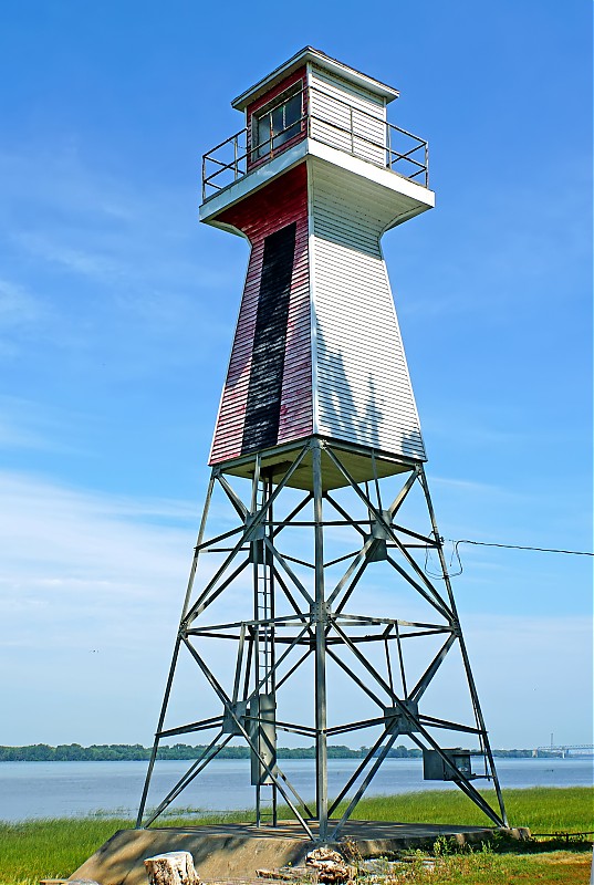 Quebec / Bécancour Range Rear lighthouse
Author of the photo: [url=https://www.flickr.com/photos/archer10/] Dennis Jarvis[/url]
Keywords: Quebec;Canada;Saint Lawrence River