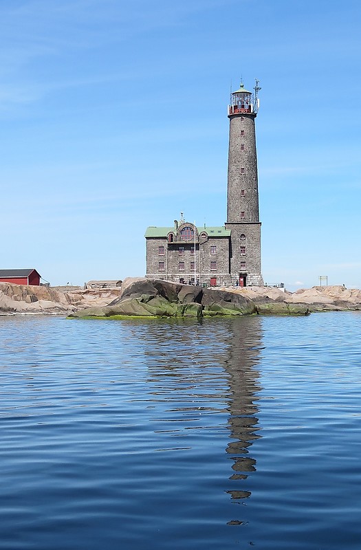 Hanko / Bengtskär lighthouse
Author of the photo: [url=https://www.flickr.com/photos/21475135@N05/]Karl Agre[/url]
Keywords: Hanko;Baltic sea;Gulf of Finland;Finland;Bengtskar;Vessel Traffic Service