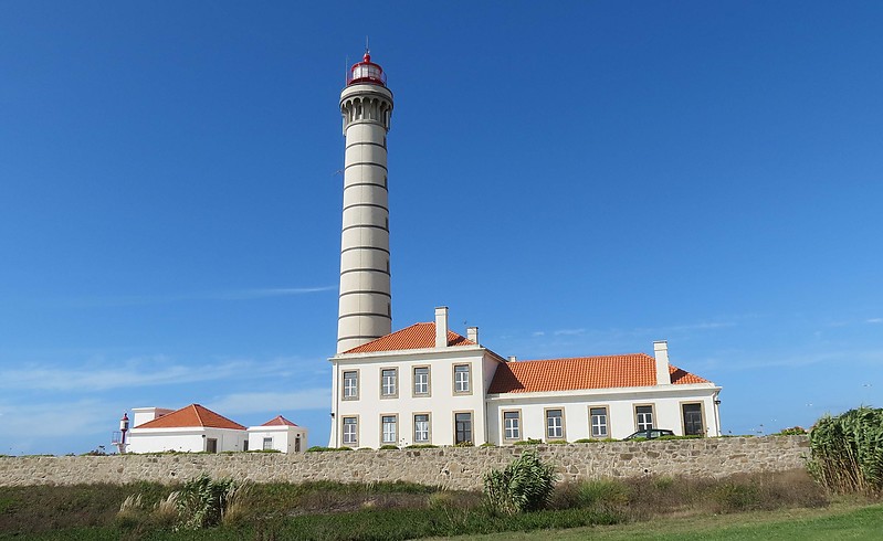 Costa Verde / Leixoes - Matesinhos / Farol de Leca (Boa Nova)
Author of the photo: [url=https://www.flickr.com/photos/21475135@N05/]Karl Agre[/url]               
Keywords: Porto;Portugal;Atlantic ocean