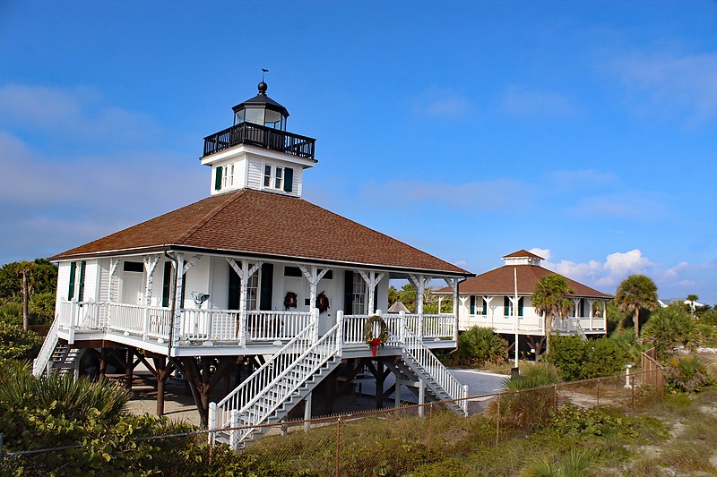 Florida / Boca Grande lighthouse
AKA Port Boca Grande, Gasparilla Island
Author of the photo: [url=https://www.flickr.com/photos/31291809@N05/]Will[/url]
Keywords: Florida;Gulf of Mexico;United States;Fort Myers