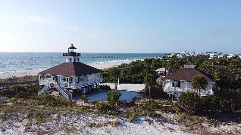 Florida / Boca Grande lighthouse
AKA Port Boca Grande, Gasparilla Island
Author of the photo: [url=https://www.flickr.com/photos/31291809@N05/]Will[/url]
Keywords: Florida;Gulf of Mexico;United States;Fort Myers