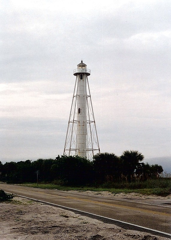 Florida / Gasparilla Island / Boca Grande Entrance Range Rear lighthouse
Author of the photo:[url=https://www.flickr.com/photos/lighthouser/sets]Rick[/url]

Keywords: Florida;Gulf of Mexico;United States;Fort Myers