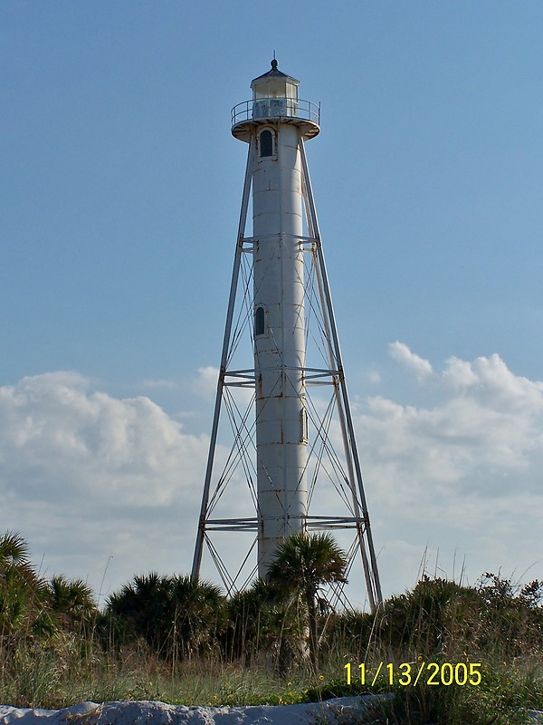 Florida / Gasparilla Island / Boca Grande Entrance Range Rear lighthouse
Author of the photo: [url=https://www.flickr.com/photos/bobindrums/]Robert English[/url]

Keywords: Florida;Gulf of Mexico;United States;Fort Myers