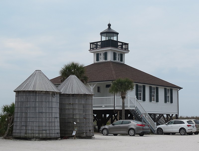 Florida / Boca Grande lighthouse
AKA Port Boca Grande, Gasparilla Island
Keywords: Florida;Gulf of Mexico;United States;Fort Myers