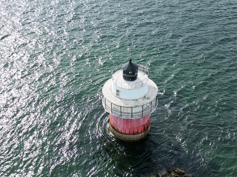 Massachusetts / Plymouth / Duxbury Pier lighthouse - aerial shot
Author of the photo: [url=https://www.flickr.com/photos/31291809@N05/]Will[/url]

Keywords: Massachusetts;Plymouth;United States;Offshore;Atlantic ocean;Aerial