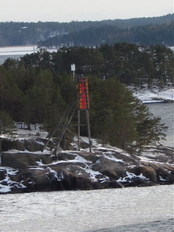 Saaristomeri (Archipelago Sea) / Halsholmarna Ldg Lts Rear
Keywords: Saaristomeri;Finland;Baltic sea
