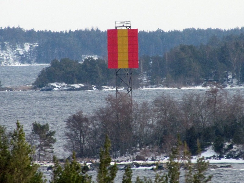 Saaristomeri (Archipelago Sea) / Svartholm Ldg Lts Rear
Keywords: Saaristomeri;Finland;Baltic sea