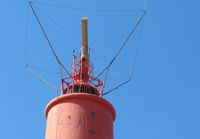 Marseille area / Cap Couronne lighthouse - lantern
Author of the photo: [url=https://www.flickr.com/photos/21475135@N05/]Karl Agre[/url]
Keywords: Marseille;France;Mediterranean sea;Lantern