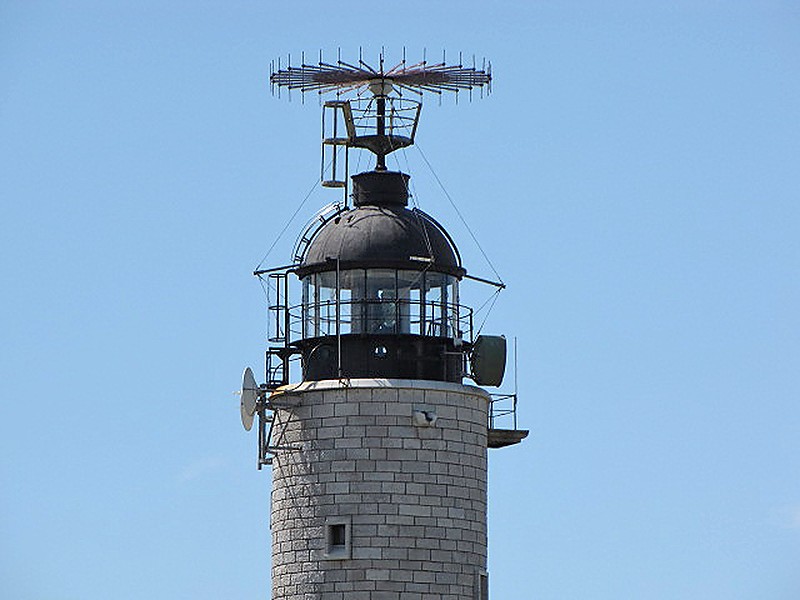 Cap Gris-Nez lighthouse - lantern
Author of the photo: [url=https://www.flickr.com/photos/21475135@N05/]Karl Agre[/url]
Keywords: Griz-Nez;English channel;France;Vessel Traffic Service;MRCC;Lantern