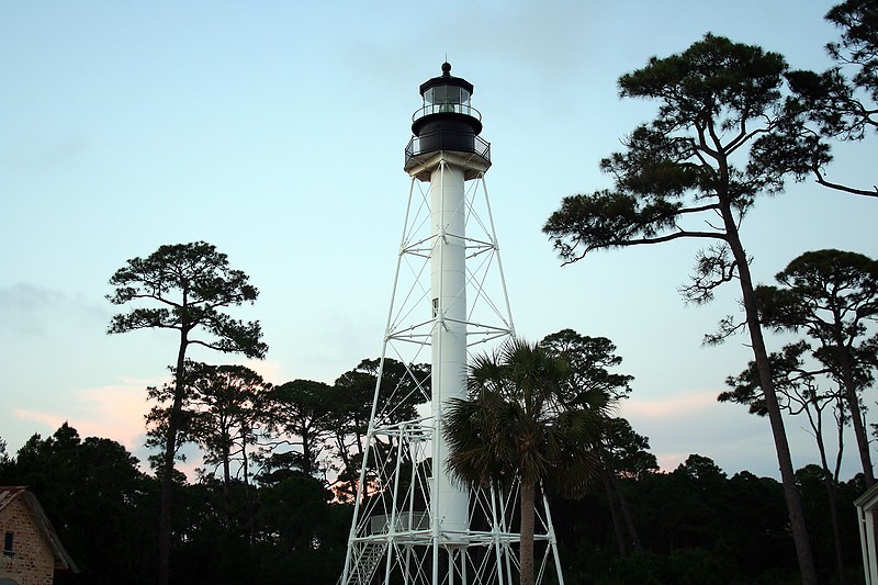 Florida / Cape San Blas lighthouse
Author of the photo:[url=https://www.flickr.com/photos/lighthouser/sets]Rick[/url]

Keywords: Florida;United States;Gulf of Mexico