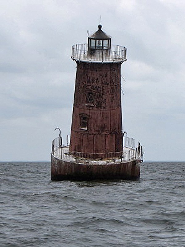 Maryland / Chesapeake Bay / Sharps Island Lighthouse
Author of the photo: [url=https://www.flickr.com/photos/21475135@N05/]Karl Agre[/url]                  
Keywords: Chesapeake Bay;Maryland;United States;Offshore