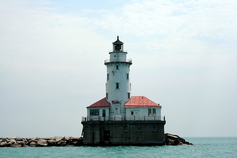 Illinois / Lake Michigan / Chicago Harbor lighthouse
Author of the photo:[url=https://www.flickr.com/photos/lighthouser/sets]Rick[/url]
Keywords: United States;Illinois;Chicago;Lake Michigan