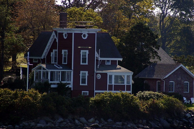 Rhode island / Conanicut Island lighthouse
Author of the photo: [url=https://www.flickr.com/photos/31291809@N05/]Will[/url]

Keywords: Rhode Island;United States;Atlantic ocean