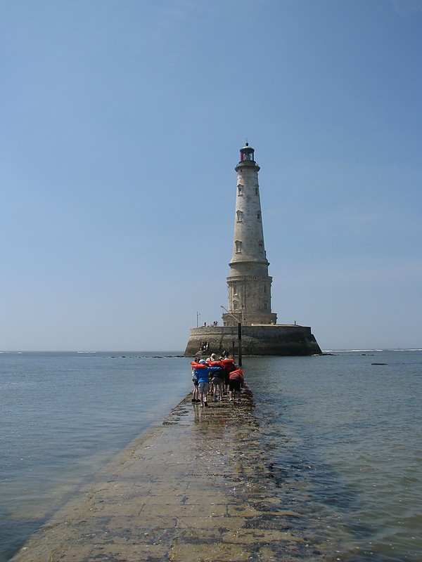 Aquitaine / Gironde / Verdon-sur-Mer / le Phare de Cordouan
Author of the photo: [url=https://www.flickr.com/photos/yiddo2009/]Patrick Healy[/url]
Keywords: France;Gironde;Offshore;Bay of Biscay
