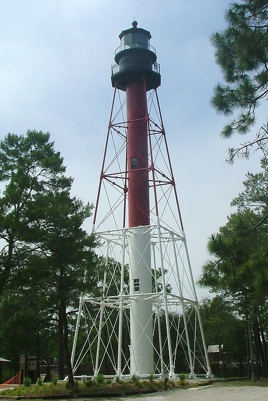Florida / Carrabelle / Crooked River lighthouse
Author of the photo: [url=https://www.flickr.com/photos/larrymyhre/]Larry Myhre[/url]

Keywords: Florida;United States;Carrabelle;Gulf of Mexico