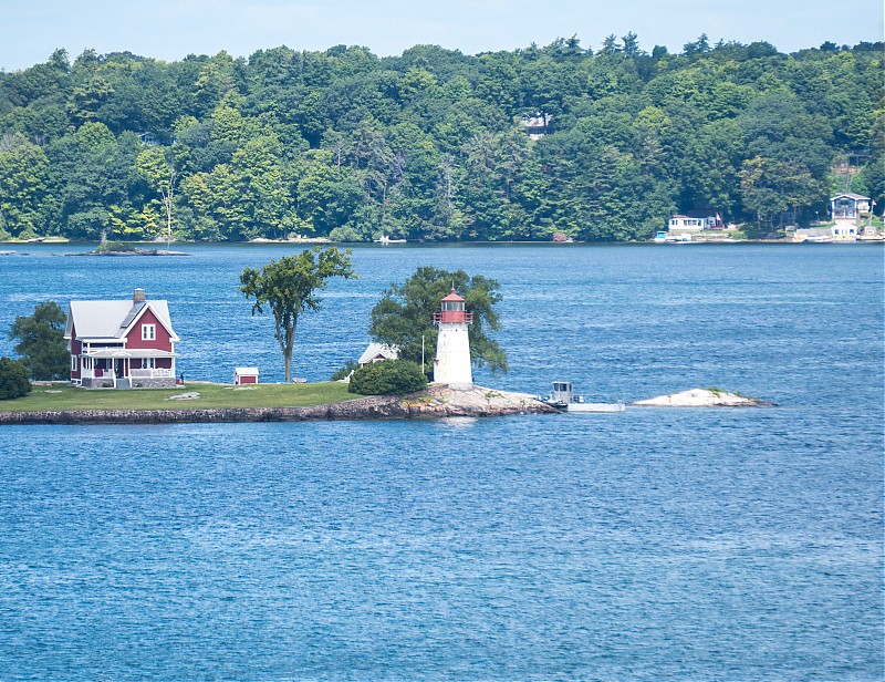 New York / Crossover Island lighthouse
Author of the photo: [url=https://www.flickr.com/photos/selectorjonathonphotography/]Selector Jonathon Photography[/url]
Keywords: New York;United States;Saint Lawrence River