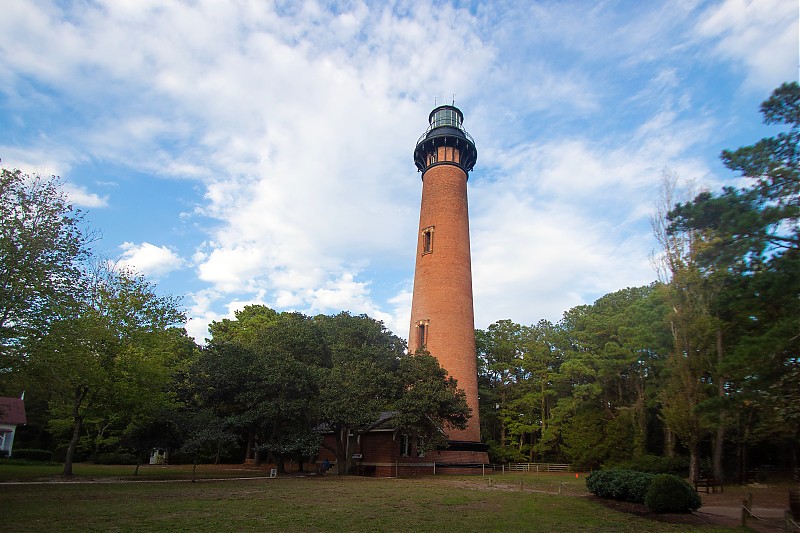 North Carolina / Corolla / Currituck Beach lighthouse
Author of the photo: [url=https://jeremydentremont.smugmug.com/]nelights[/url]
Keywords: North Carolina;Atlantic ocean;United States;Corolla