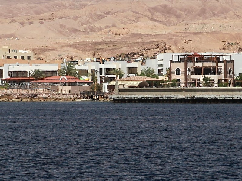 Royal Jordanian Naval Base	 / Wave Barrier N end light
Keywords: Gulf of Aqaba;Aqaba;Jordan