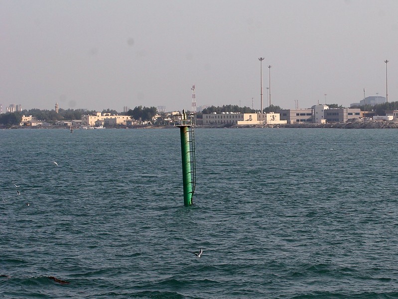 Mina Salman / Diwan Beacon
Keywords: Bahrain;Persian gulf;Offshore