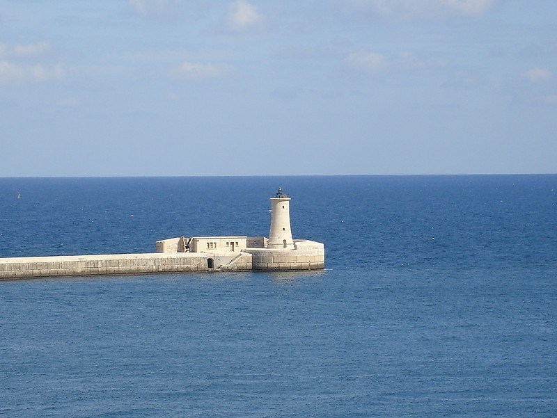 Valetta / St.Elmo Lighthouse
Keywords: Valletta;Malta;Mediterranean sea